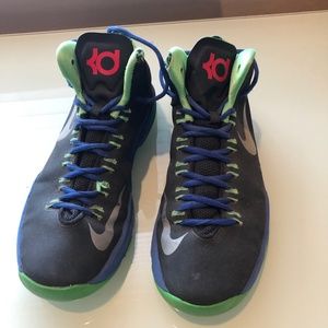 Nike KD 5 (size 7 youth)
